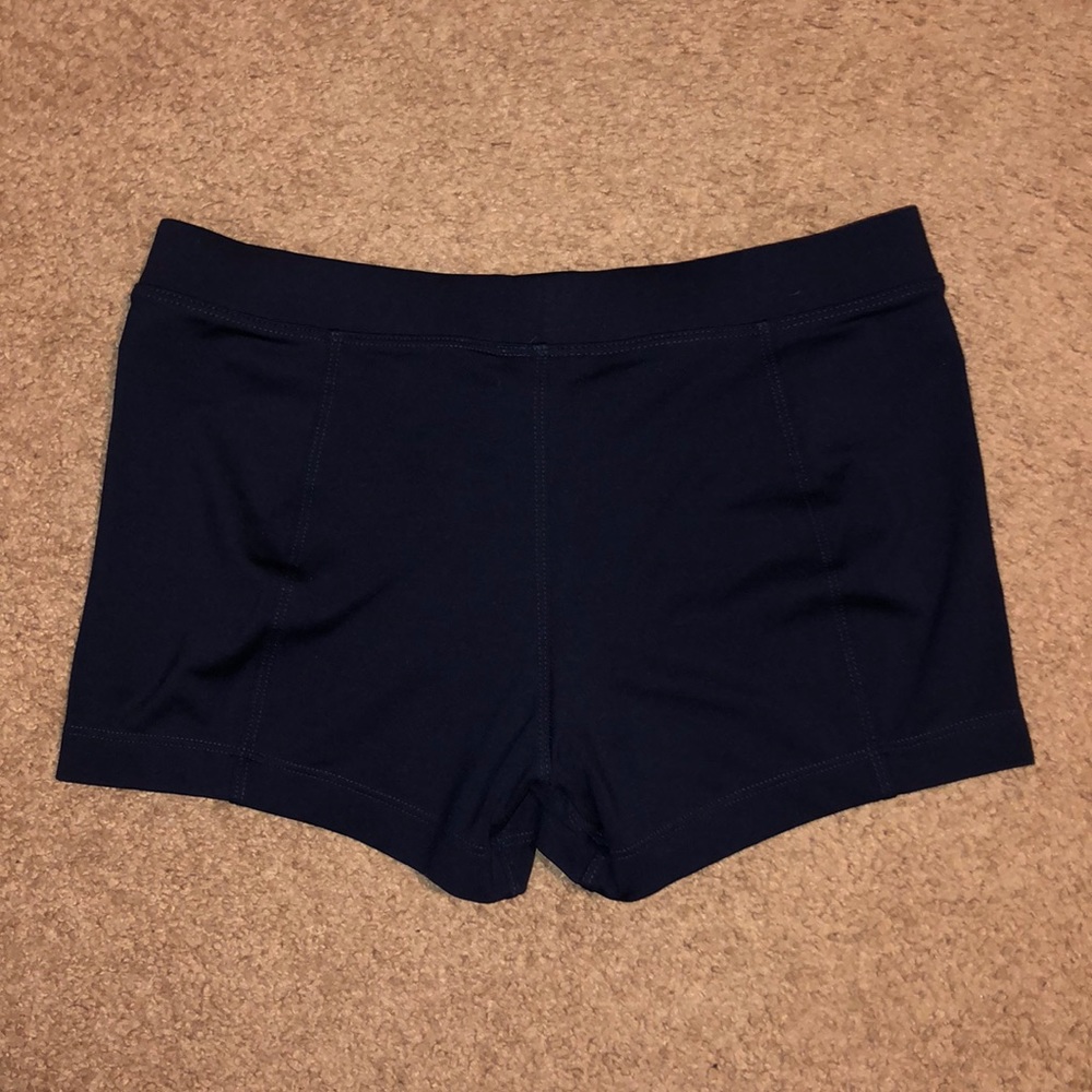Spandex - Picture 2 of 4